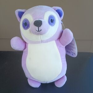 Layla Hugmee Squishmallow